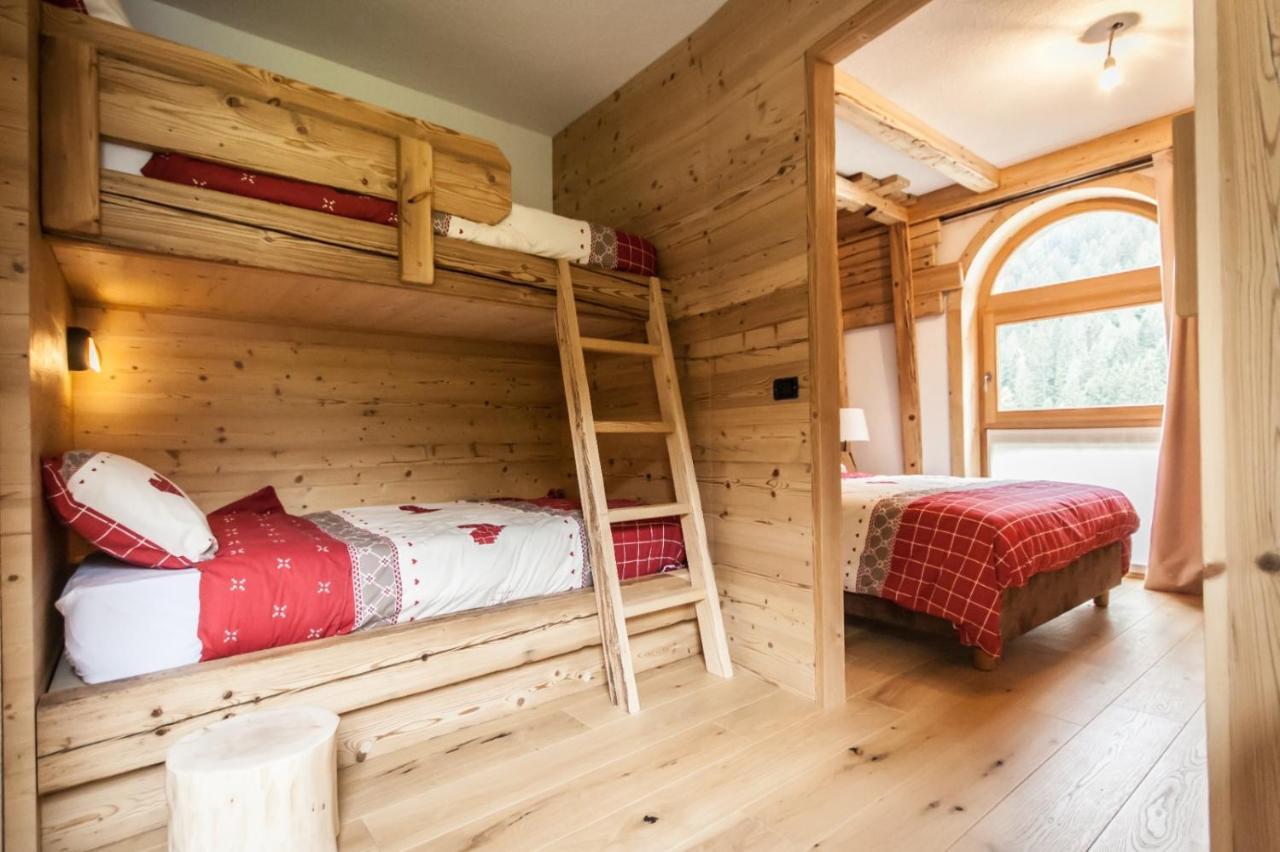 Mas Dei Bati Bed & Breakfast Pracorno di Rabbi Luaran gambar